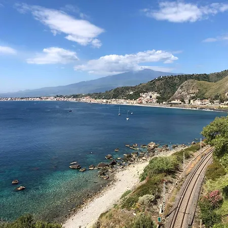 Bluesky Naxos 3rd Floor 지아르디니낙소스